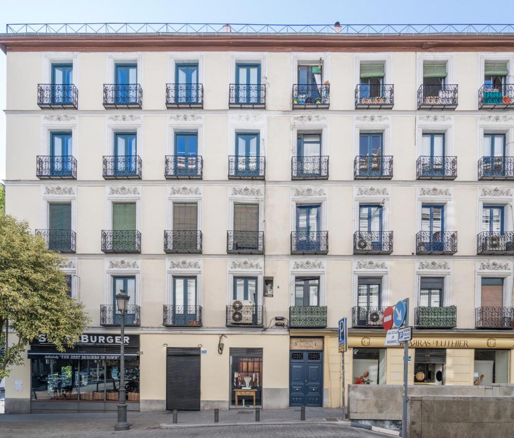 Uma Suites Atocha Madrid Eksteriør billede